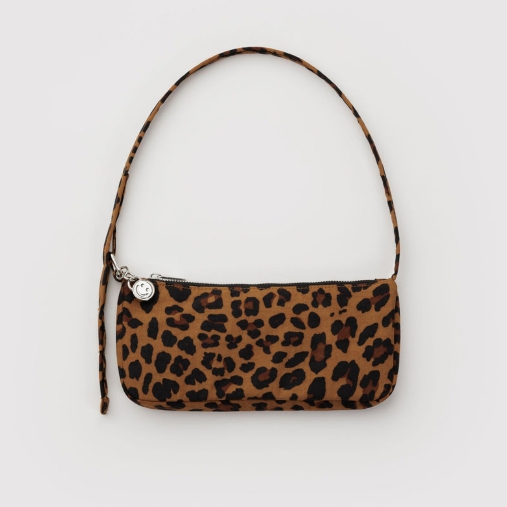 BAGGU Nylon Pochette - Leopard Print